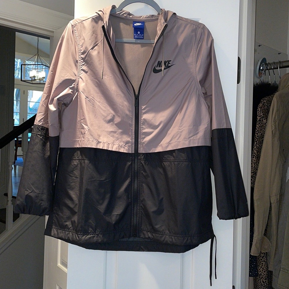Womens’ Nike Two Tone Windbreaker Jacket